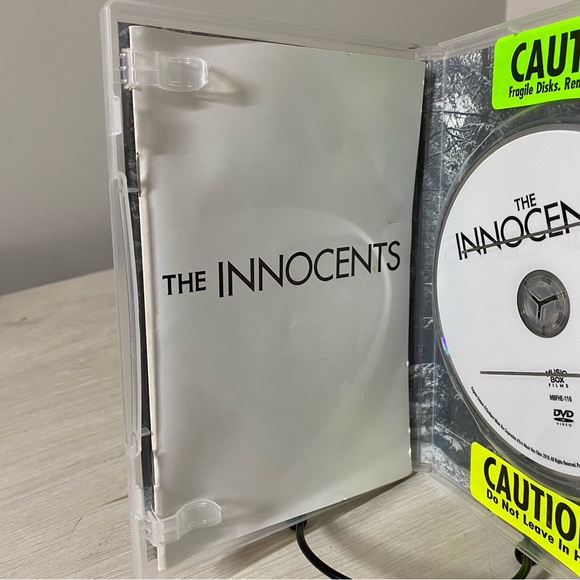 The Innocents (DVD, 2016) Music Box Films Anne Fontaine Drama History ExLibrary - Picture 8 of 8